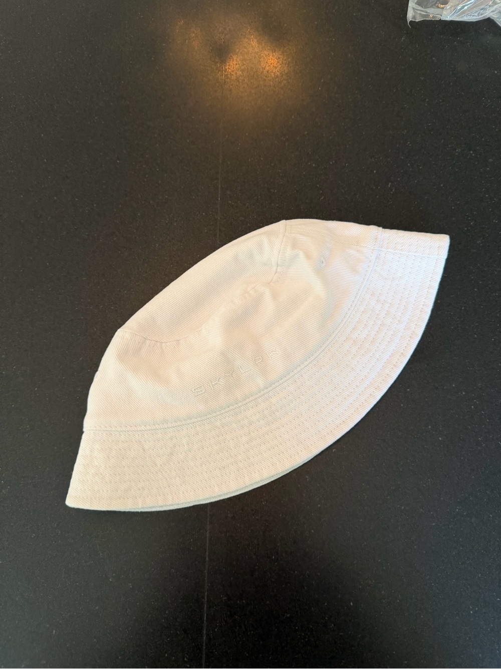 Skylrk Bucket Hat - Angel